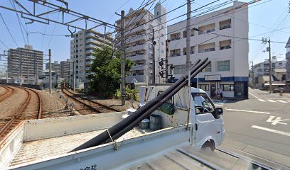 Yomiurishinbunyomiuri Center Matsuyamahigashi